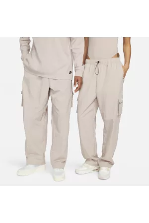 Nike Sportswear EssentialCargo-Webhose mit hohem Bund für Damen - Braun