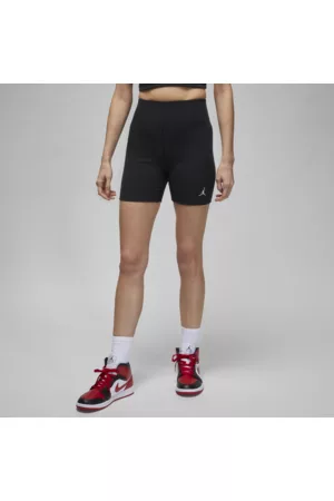 Jordan Damen Shorts - Gerippte Bike-Shorts für Damen