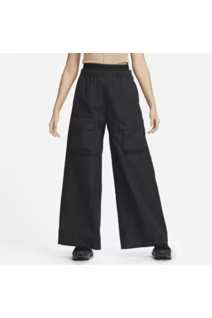 Nike Damen Hosen & Jeans - Sportswear Tech Pack Ripstop-Hose mit hohem Taillenbund und weitem Bein für Damen