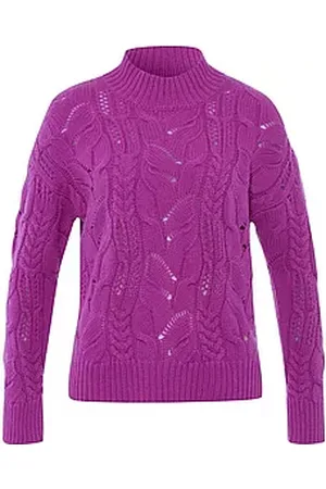include Pullover