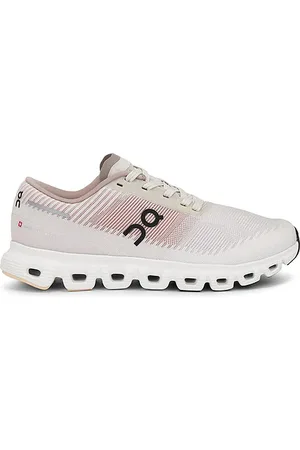 On Running Cloud 6 Push Sneaker in Pearl & Sandste
