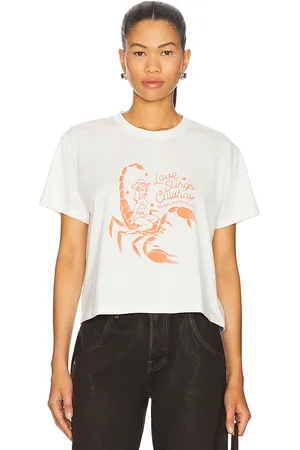 Sendero Provisions Love Stings Crop Tee in