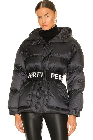 Perfect Moment Over Size Parka II in - Black. Size L (also in M).