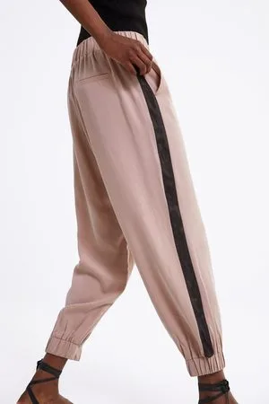 Zara Jogging trousers with side stripes