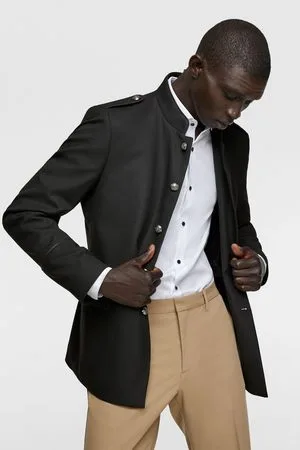 Zara Uniformjacke mit strukturmuster und band